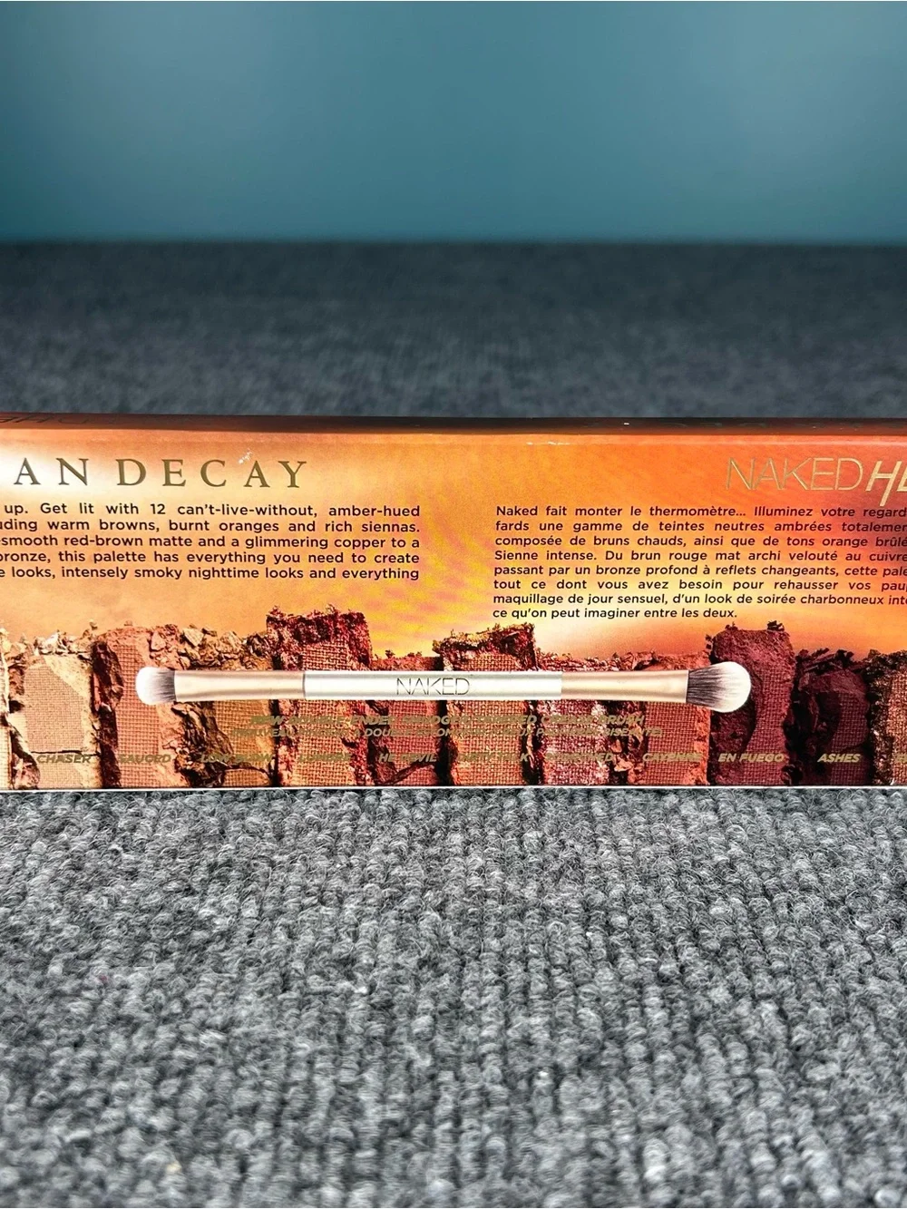 Urban Decay NAKED HEAT Eyeshadow Palette 12 Warm Neutral Shades ~ New in Box